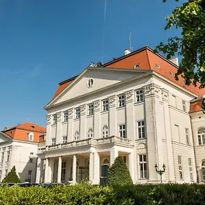 4* Отель Austria Trend Schloss Wilhelminenberg