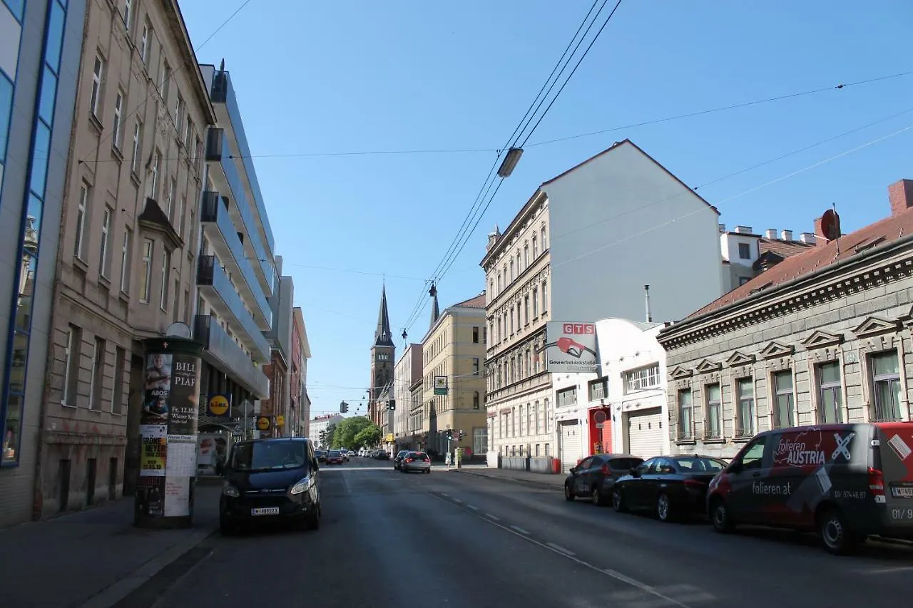 Urban-Style Apartment Vienna Austria