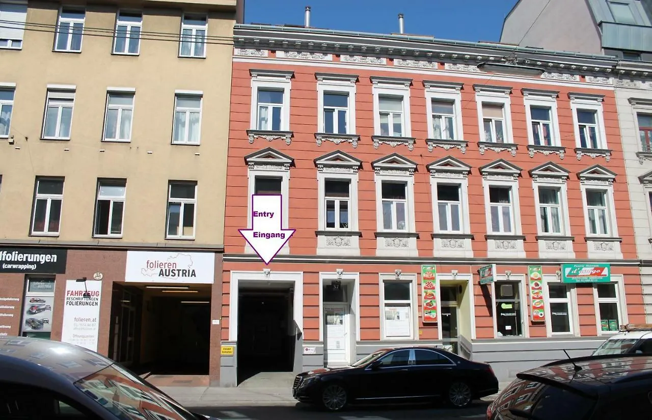 Urban-Style Apartment Vienna Austria
